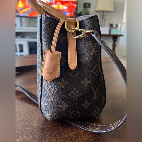 Louis Vuitton LV Monogram Montaigne BB - Picture 7 of 7